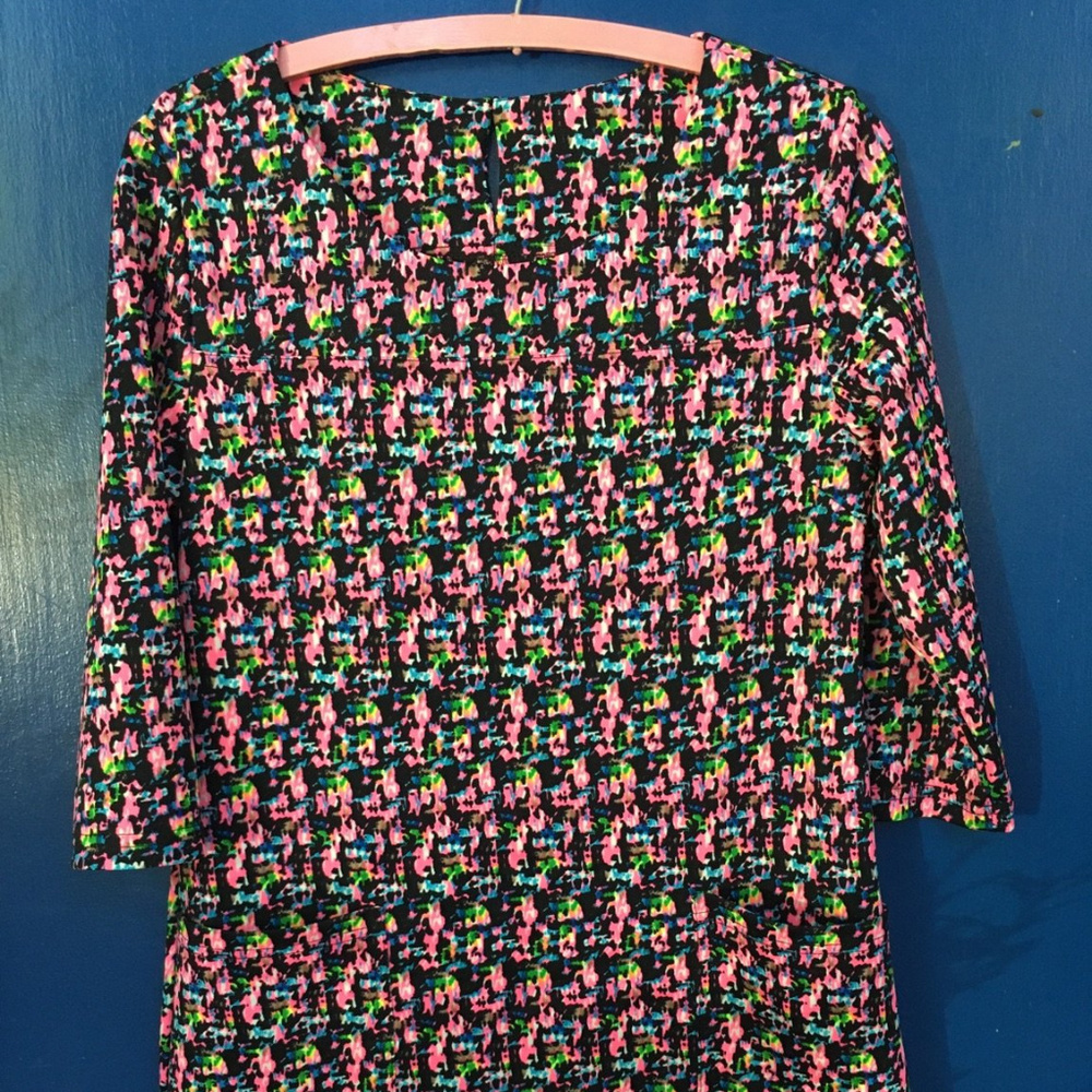 Mod a-line neon magic eye fuzz pattern mini dress